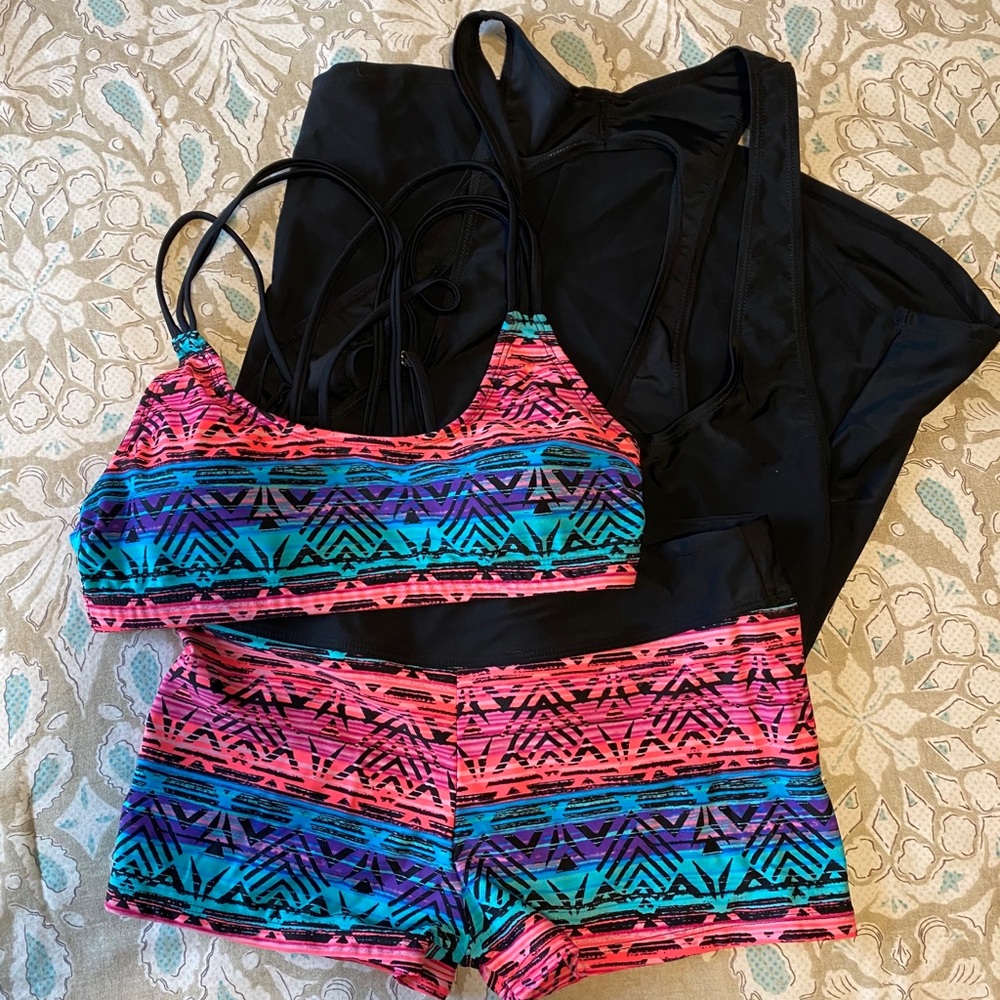 *NWOT* Tribal Printed Tankini w/ Boyshort Swimsuit